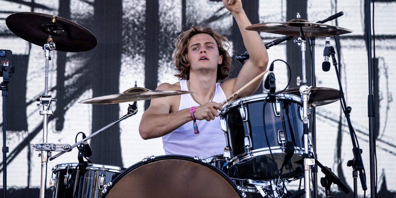 Speed of Light at Vans Warped Tour Long Beach – Live Photos