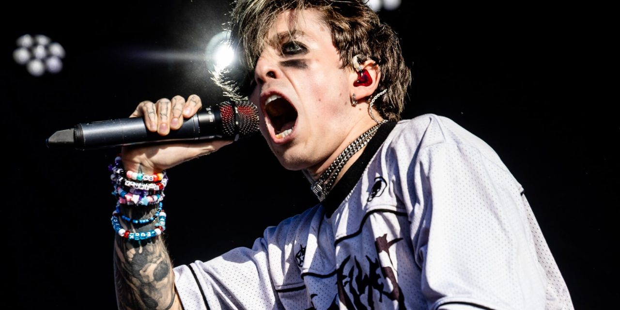 TX2 at Vans Warped Tour Long Beach – Live Photos