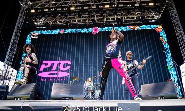 Pull The Curtain at Vans Warped Tour – Live Photos