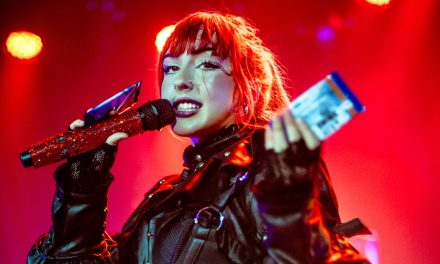 Vana at The Roxy – Live Photos